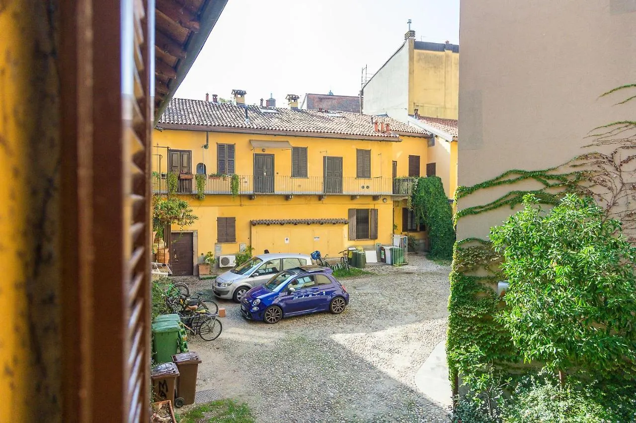 Lavandai Monolocale Uso Esclusivo Navigli Milano 0*, Milan Italy
